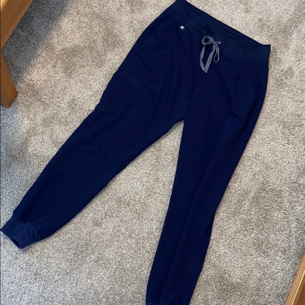 Figs Zamora Jogger Scrubs